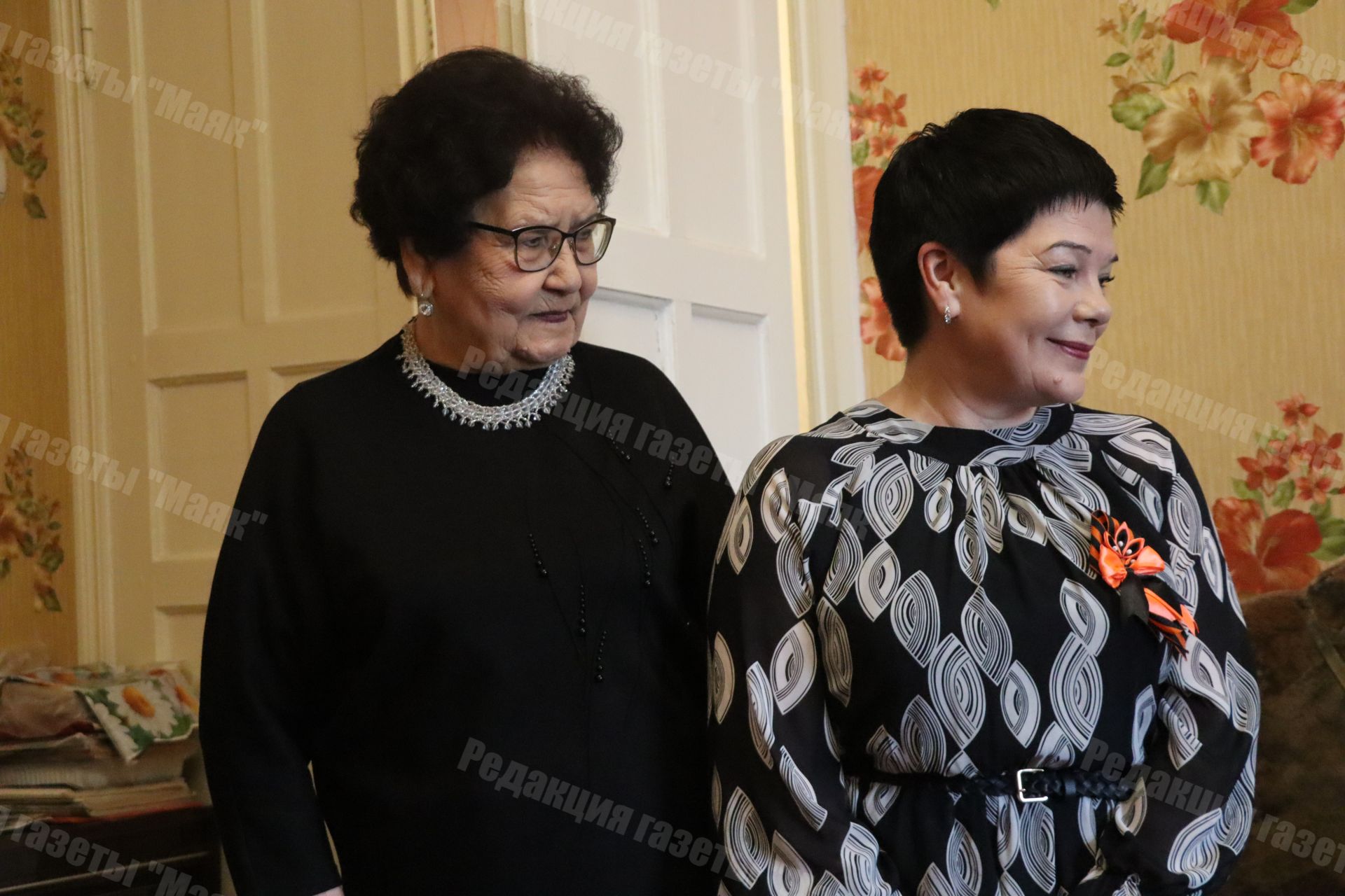 Глава Азнакаевского района поздравил тружениц тыла с Днем Победы