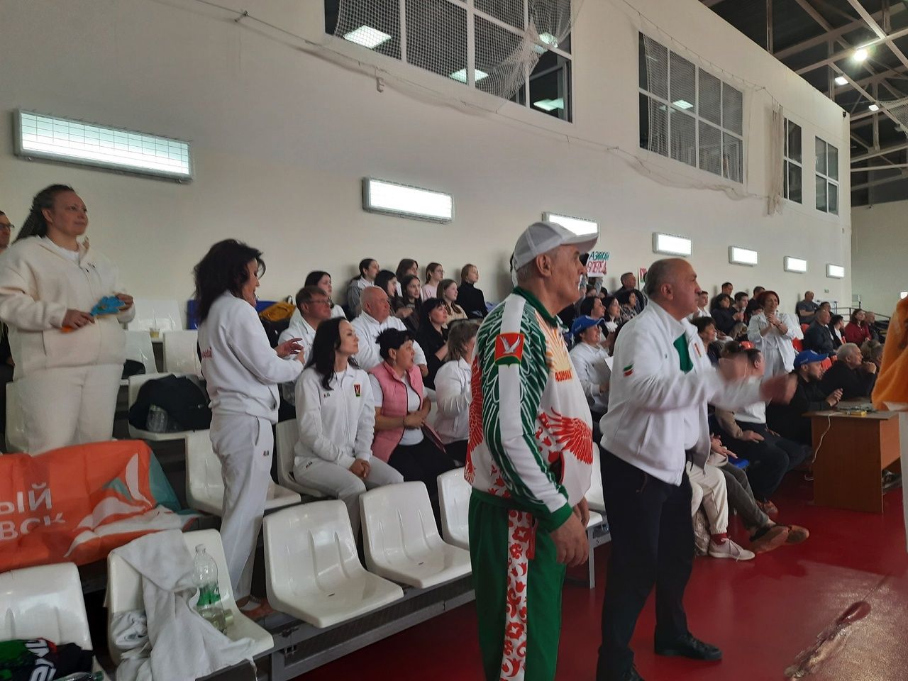 Азнакайлылар волейбол буенча муниципаль хезмәткәрләр спартакиадасында бронза медальләр яуладылар