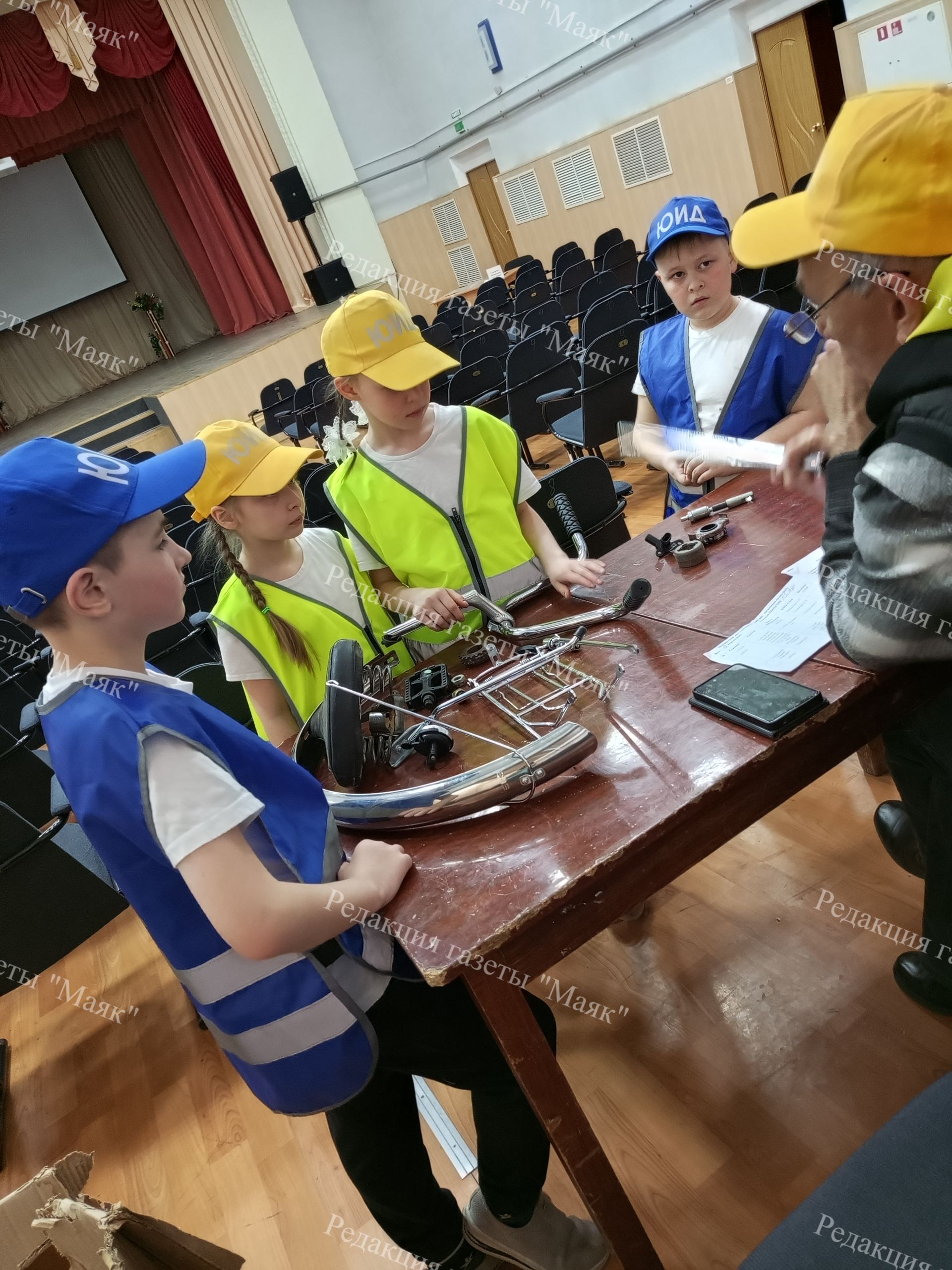 Как «Дорожная азбука» участвовала в конкурсе