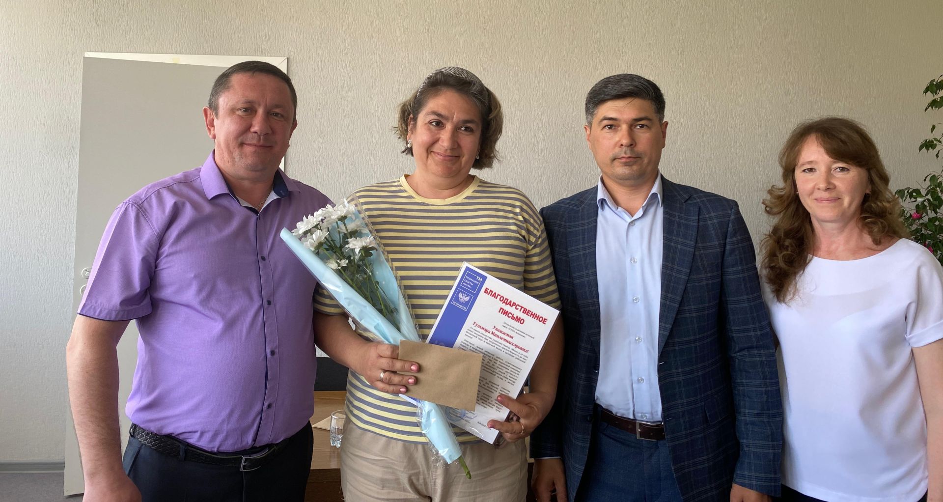 В Азнакаево чествовали лучших почтальонов