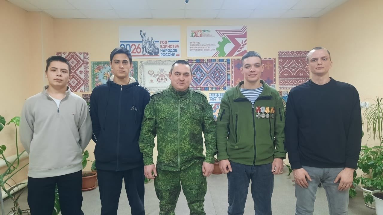 Урманай халкы махсус хәрби операциядән ялга кайткан егетләр белән очрашты