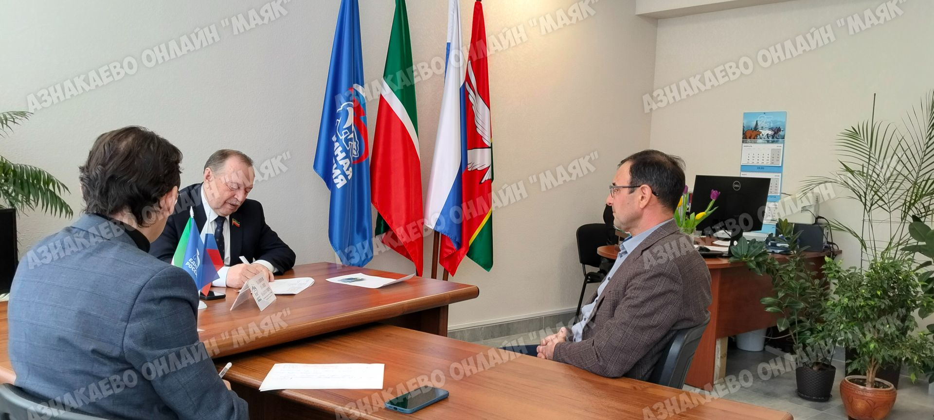 Депутат Госсовета РТ Назип Хазипов провел прием граждан в Азнакаевском районе