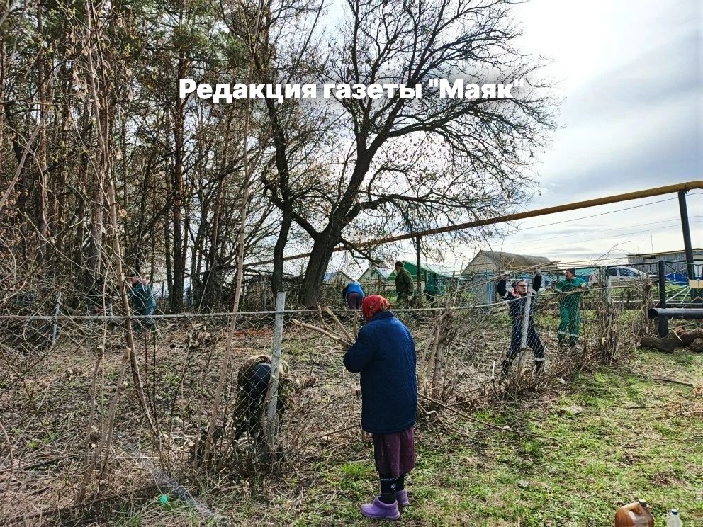 В Алькеево на субботник вышли все – от мала до велика