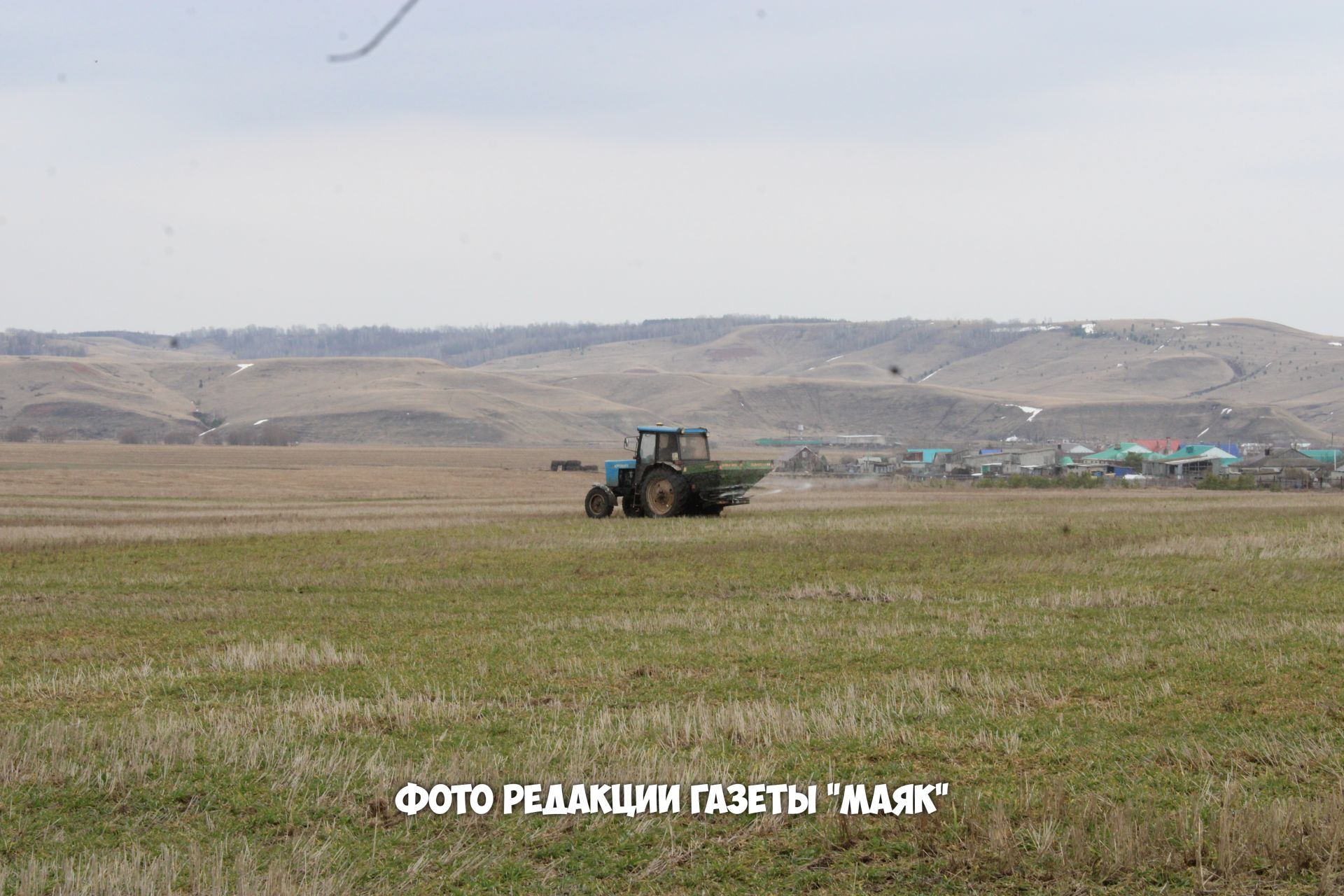 В Азнакаево кипит весенняя полевая работа