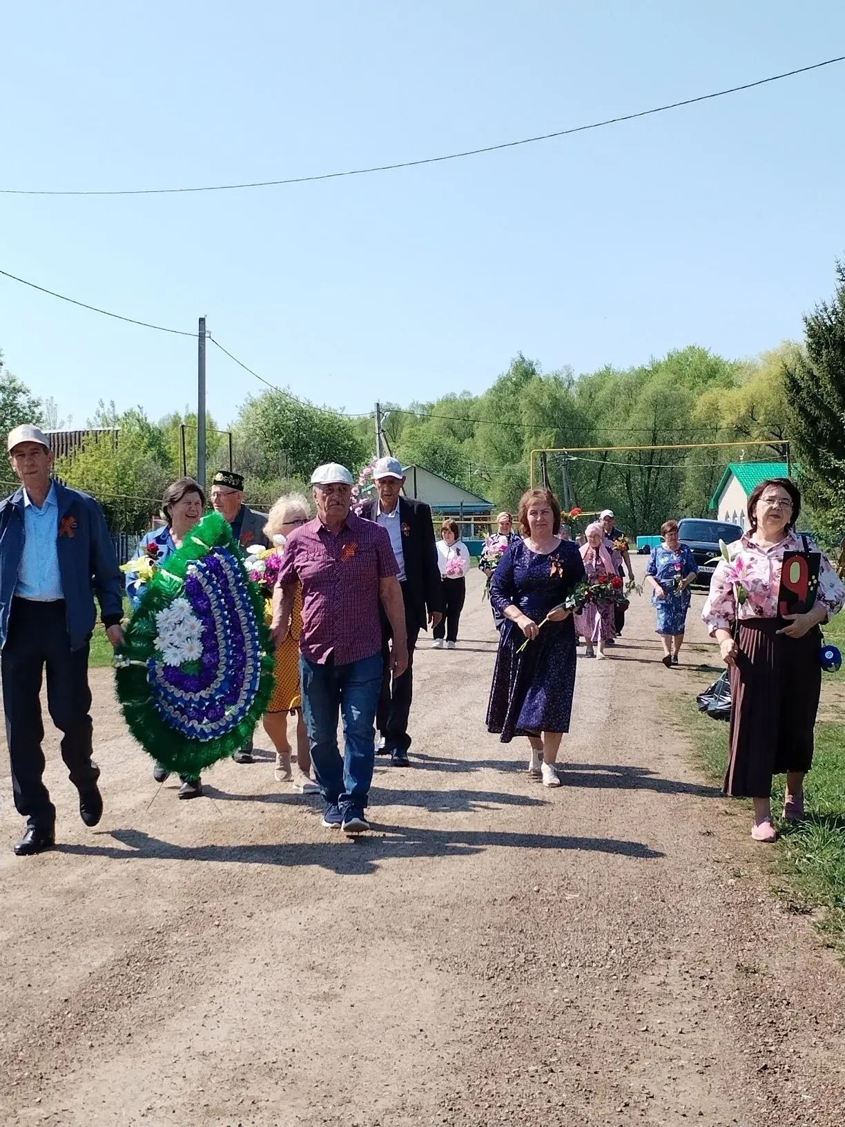 Ирекле авылында митингтан соң сугыш елларына багышланган спектакль куйдылар
