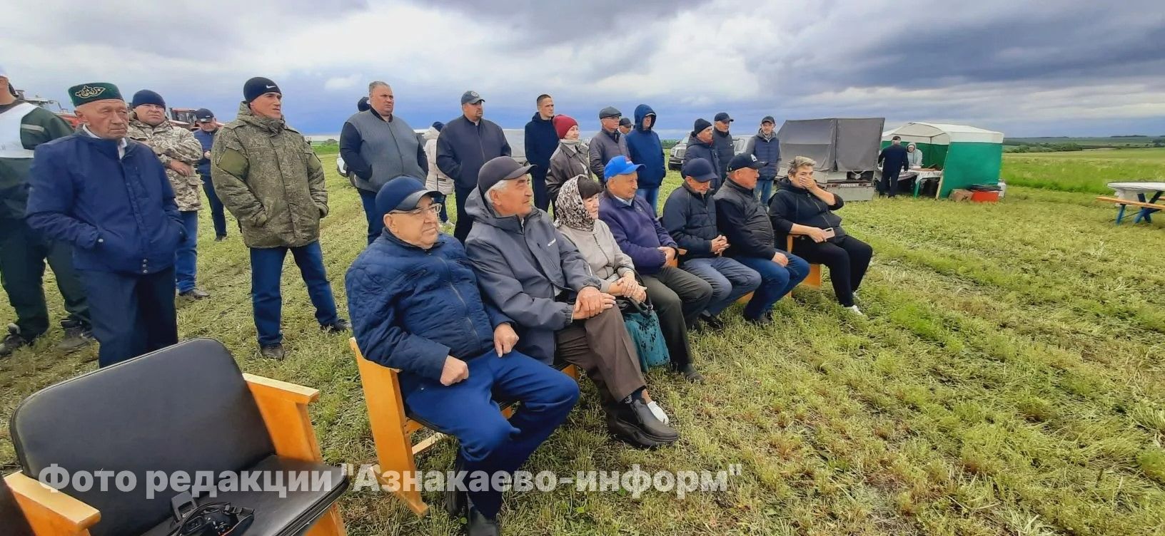 Азнакай сабанчылары үзләренең осталыгын сынады: районның иң уңган механизаторлары ачыкланды