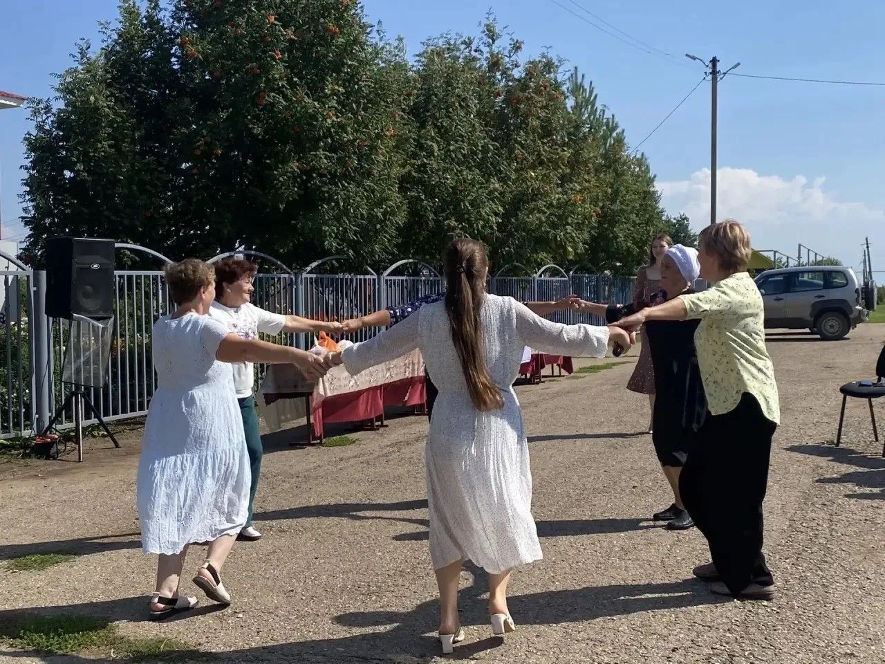 Тёплый праздник двора: в Учалле отметили „Капка төбе“