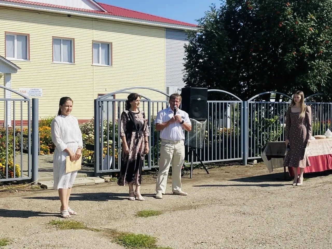 Тёплый праздник двора: в Учалле отметили „Капка төбе“