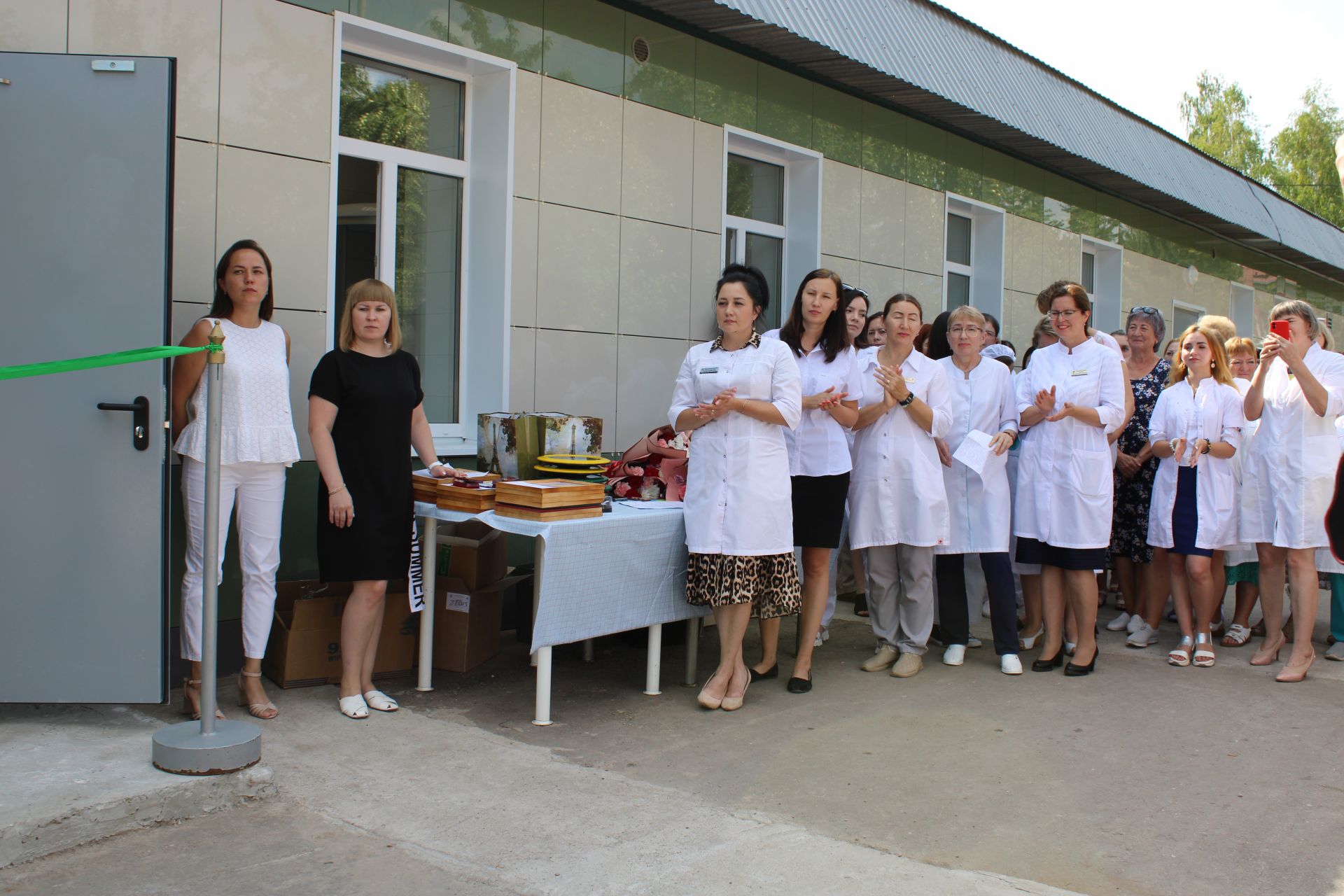 Азнакай үзәк сырхауханәсенең йогышлы авырулар бүлеге яңартылды