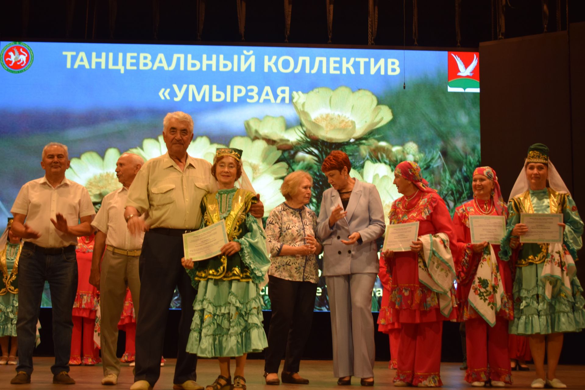 Азнакайда өченче буын университеты “Умырзая” бию төркеме булдырды