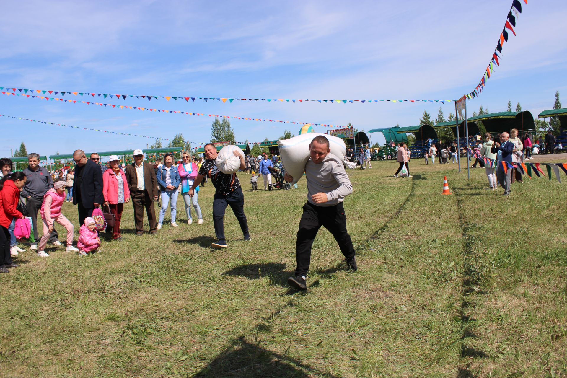 Азнакайда Сабантуйны бәйрәм иттеләр