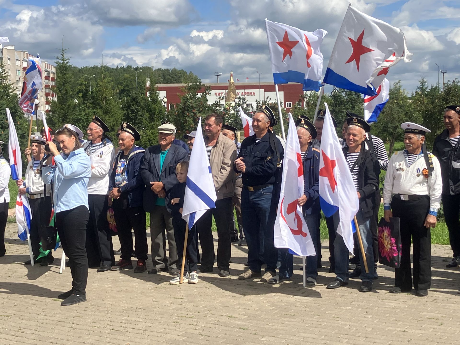 28 июля в Азнакаево состоялся торжественный митинг посвященный ВМФ