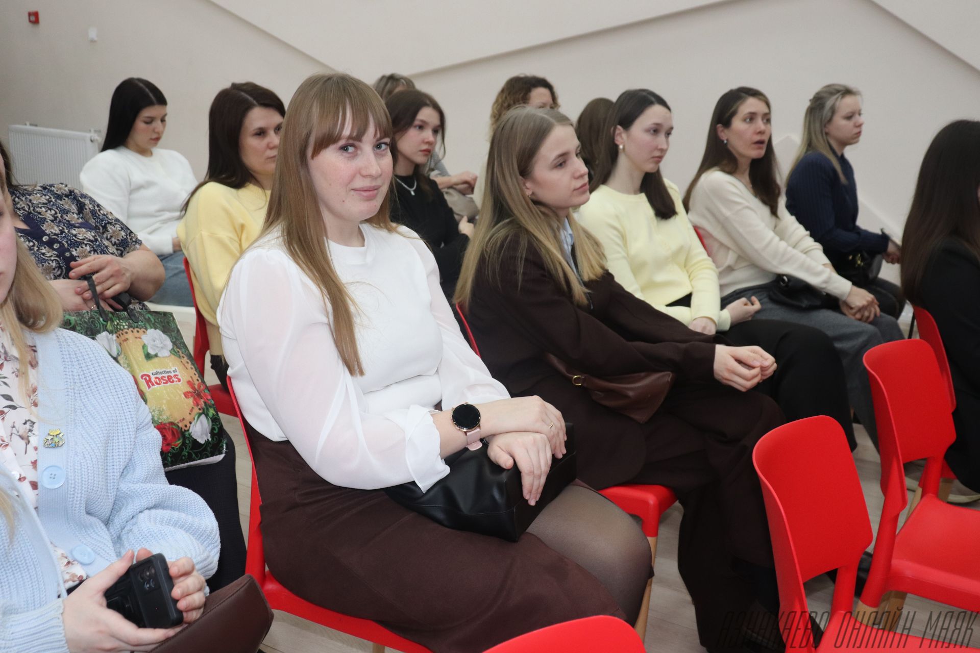 Награждение молодых лидеров и итоги года: в центре «Тау» подвели яркие спортивные и творческие достижения