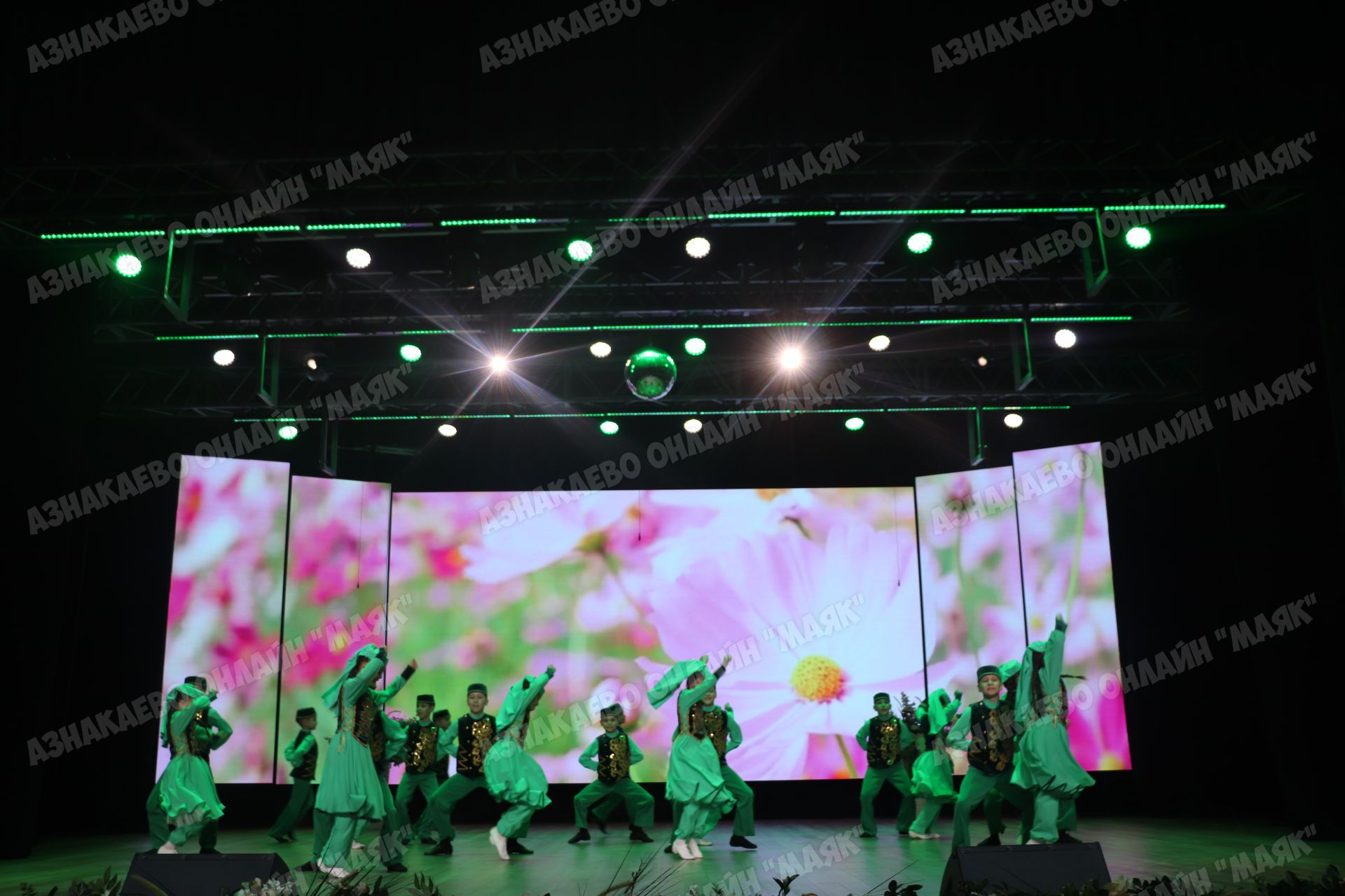 Мероприятие, посвященное Международному женскому дню 8 Марта