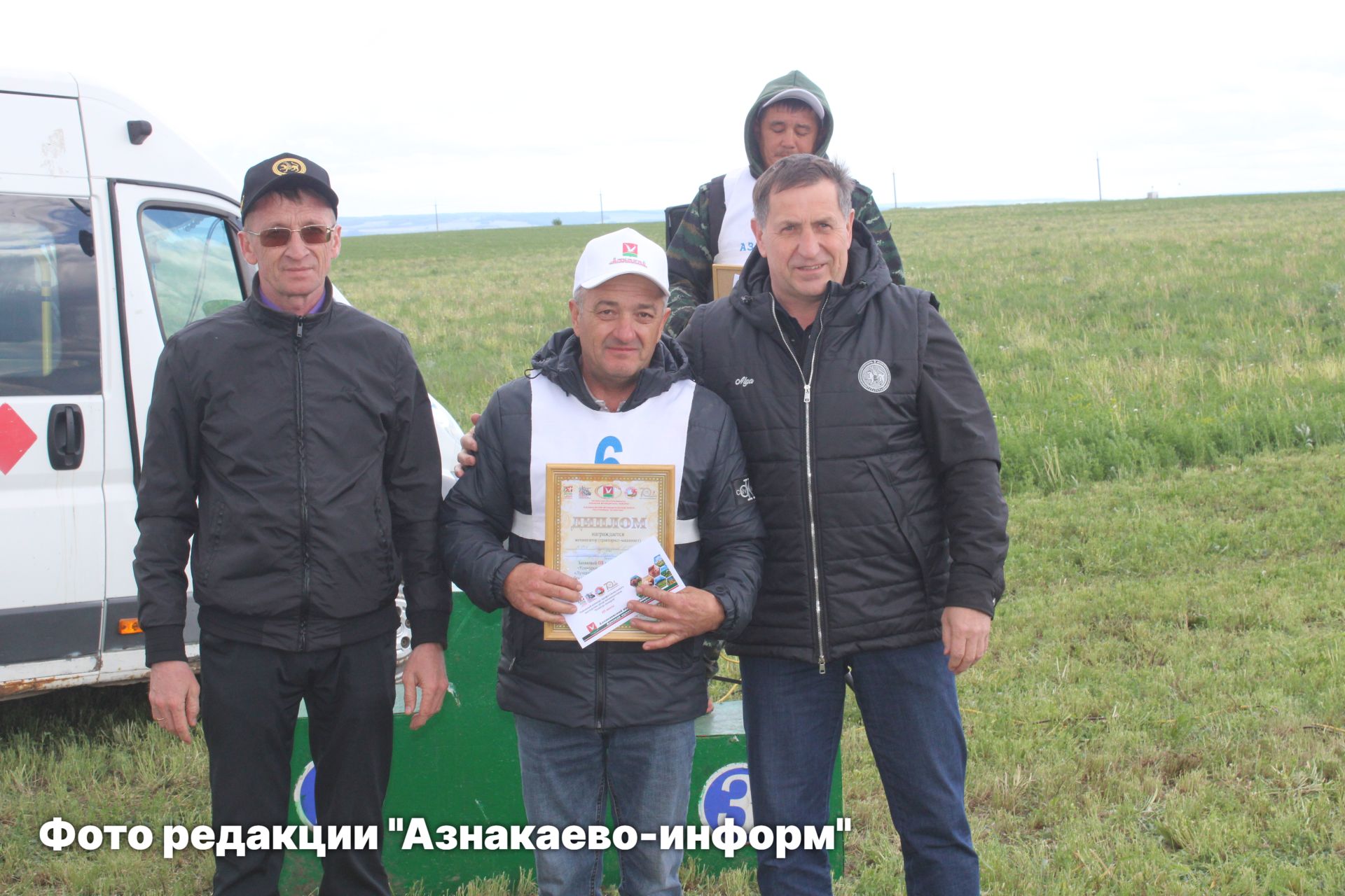 Азнакаевские пахари испытали своё мастерство