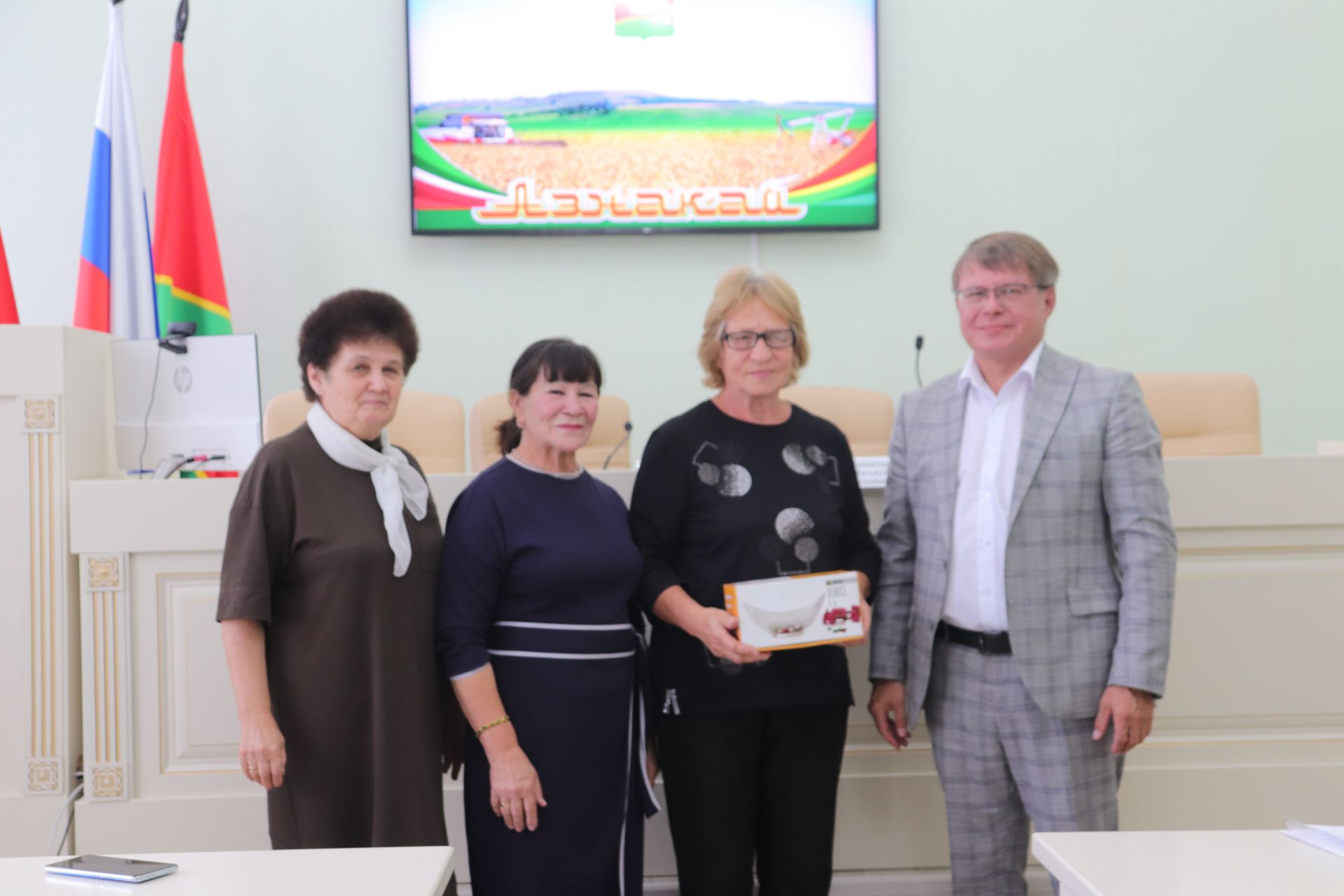 Азнакай районы ветераннар советының чираттагы утырышы узды
