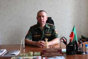 Азнакай районында контракт хезмәтенә сайлап алу дәвам итә