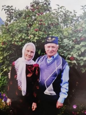 «Әти дип әйтү бәхете тимәде...» : сугыш чоры баласы Мөзәянә Мортазинаның сагышлы истәлекләре