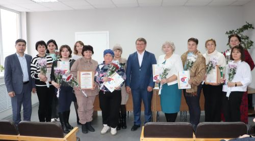 Награждены лучшие почтальоны