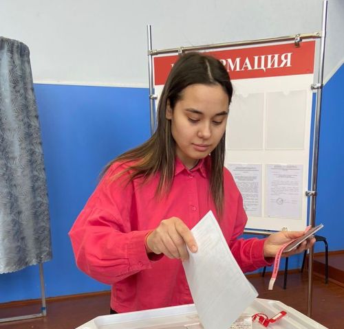 Молодежь Азнакаевского района принимает активное участие в выборах