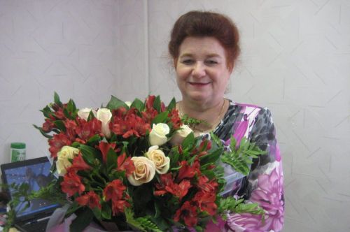 Гомер бәйрәмегез котлы булсын, Нурия Касыймовна!