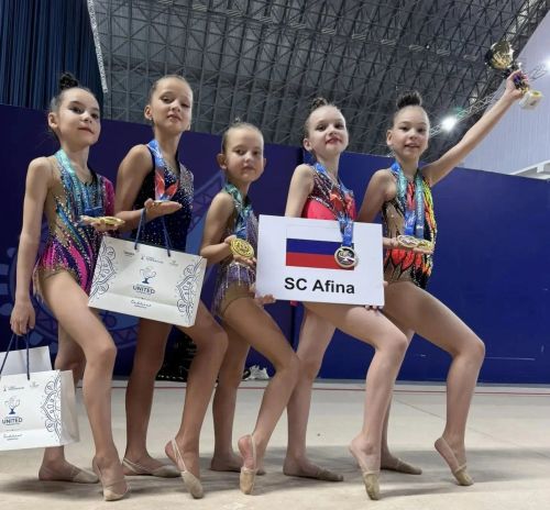 Юные гимнастки подняли Азнакаевский флаг на пьедестал в Ташкенте
