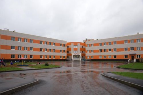 Азнакай шәһәренең 1 нче урта мәктәбе