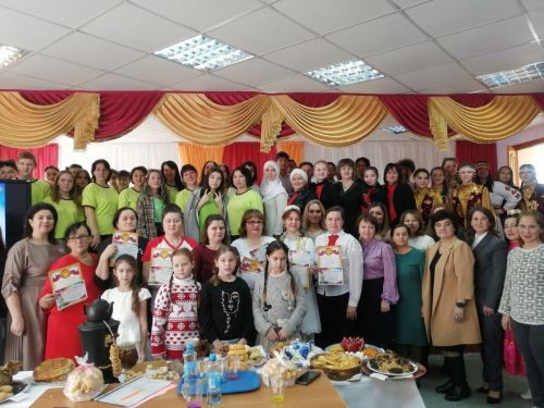 Тымытык һәм Урманай мәктәпләренең әти-әниләр комитетлары дус сыйныф серләрен яхшы белә