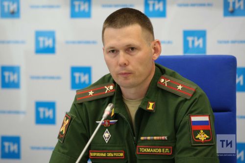 Белгеч контракт буенча хәрби хезмәткә сайлап алыну тәртипләрен аңлатты