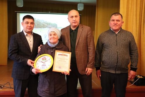 Азнакай районының Октябрь Бүләк авылы 100 еллык юбилеен билгеләп узды