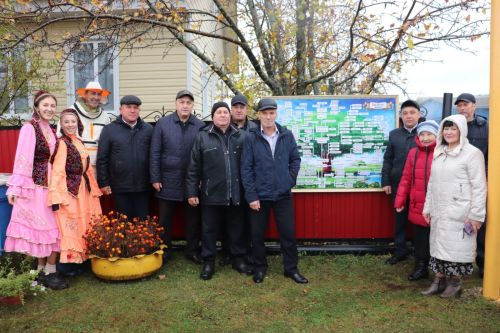 Азнакай районының Октябрь Бүләк авылы 100 еллык юбилеен билгеләп узды