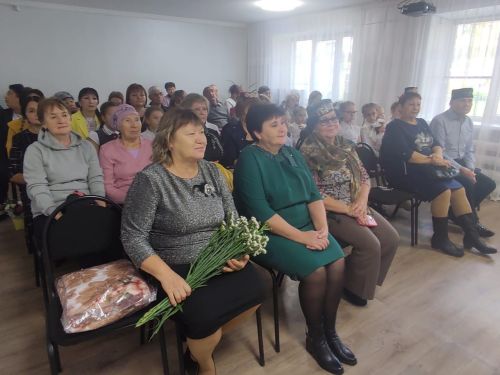 Иҗат чишмәсе челтерәп ага
