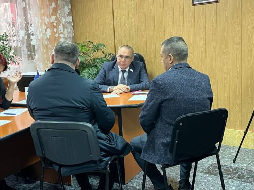 Азнакайлыларны депутат Таһир Һадиев кабул итте
