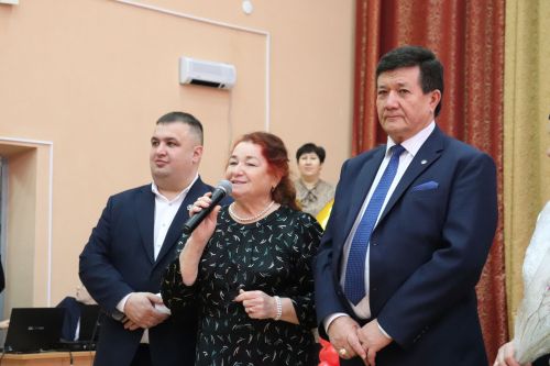 В Азнакаево торжественно прошёл юбилей школы №1