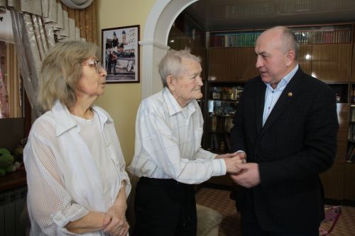 Почтенный житель Азнакаево Рэм Мулюков отметил 95-летие