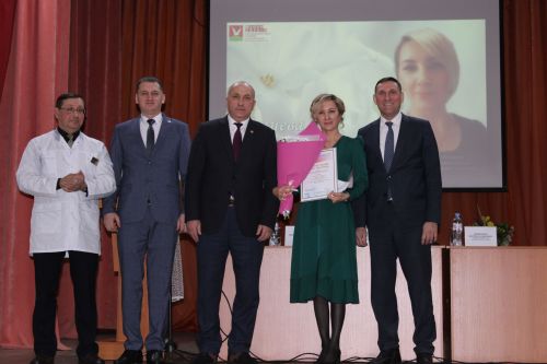 Азнакайның сәламәтлек сагы хезмәткәрләре киңәшмәгә җыелды