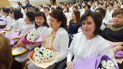 Азнакайның сәламәтлек сагы хезмәткәрләре киңәшмәгә җыелды