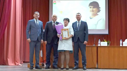 Азнакайның сәламәтлек сагы хезмәткәрләре киңәшмәгә җыелды