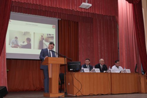 Азнакайның сәламәтлек сагы хезмәткәрләре киңәшмәгә җыелды