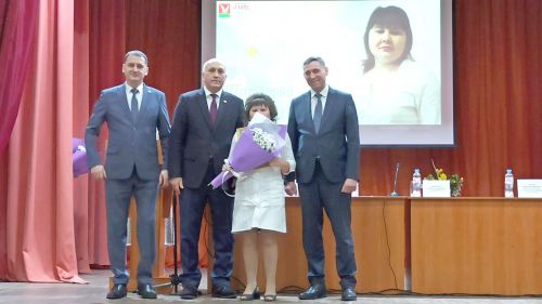 Азнакайның сәламәтлек сагы хезмәткәрләре киңәшмәгә җыелды