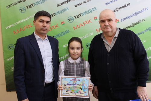 В Азнакаево наградили юных радиолюбителей