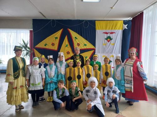 Актюбинские ребятишки познакомились с народными играми