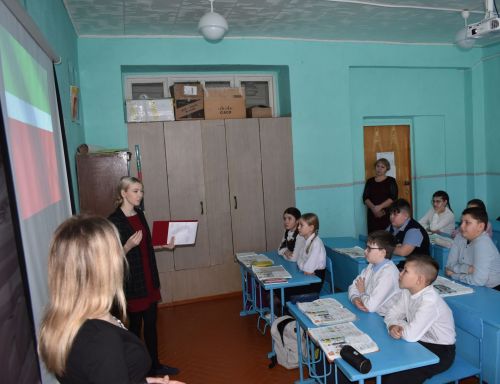 В Азнакаево со школьной скамьи у детей  воспитывают любовь к малой родине