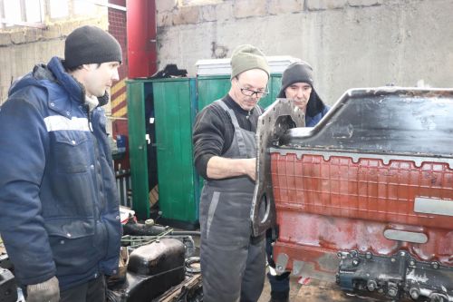 Азнакай укучылары авыл хуҗалыгы белән таныша