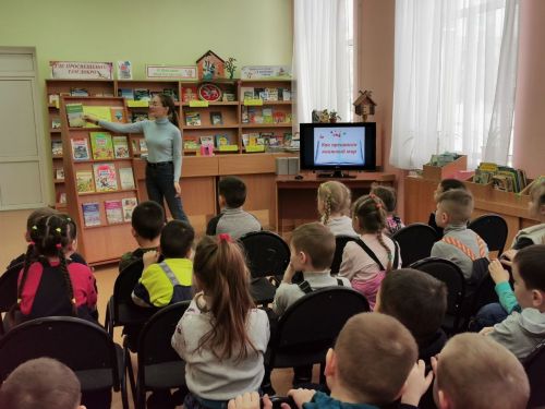 В Азнакаево отметили Всемирный день поэзии