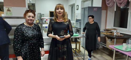 Азнакай шәһәренең 4 нче ТОСында бәйрәм концерты булды
