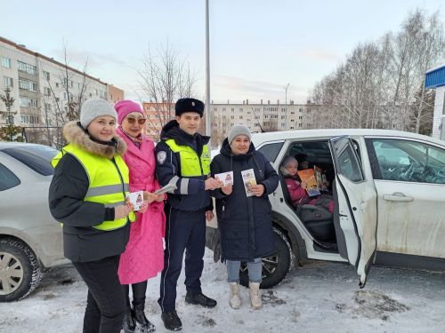 Азнакайда “Балаларга – автокресло” акциясе үтте