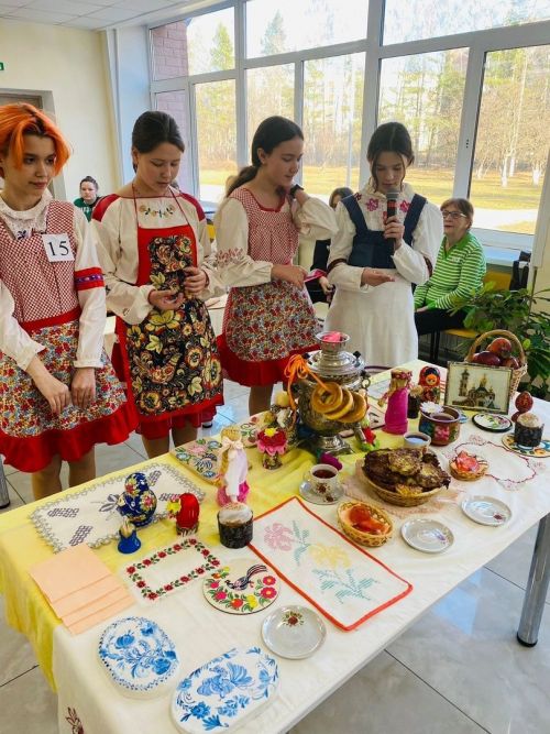 Азнакайда яшь пешекчеләр бәйге тотты