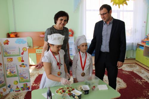 Азнакаевские дошкольники постигают профессиональные компетенции