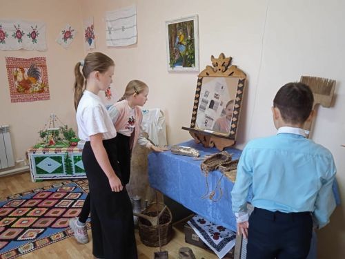 Азнакайда “Музейлар төне”  үткәннәргә алып кайтты
